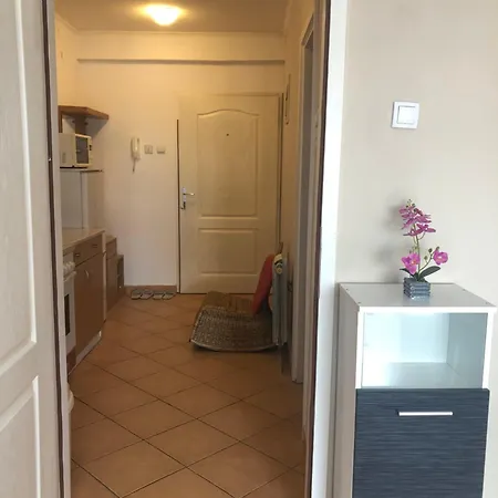 Sunset Apartment *